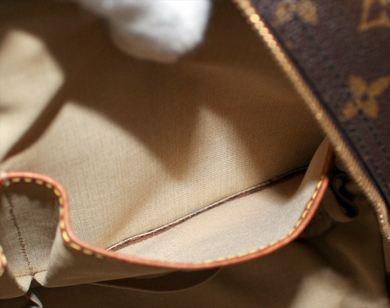 LOUIS VUITTON DEAUVILLE Monogram