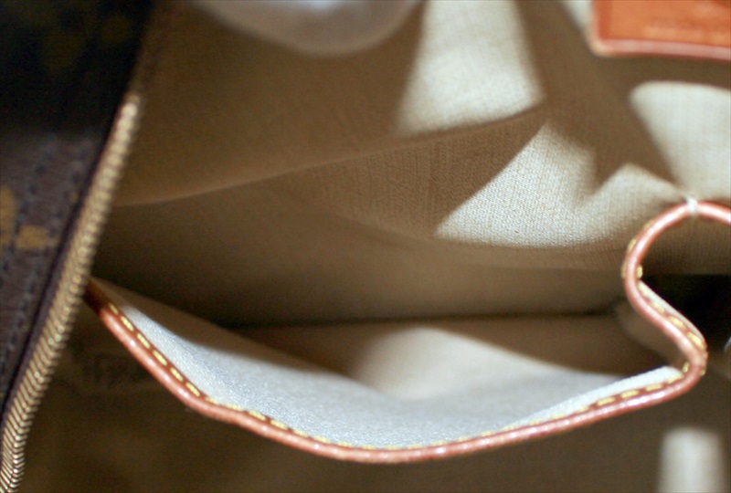 LOUIS VUITTON DEAUVILLE Monogram