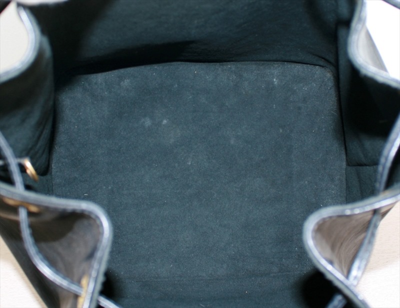 PETIT NOE Epi Black Noir