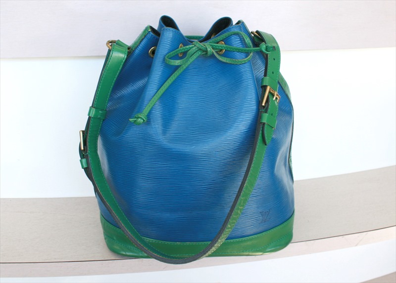 Louis+Vuitton+N%C3%A9oNo%C3%A9+Shoulder+Bag+MM+Beige+Leather for
