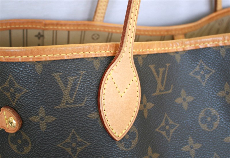 Louis Vuitton Neverfull Handbag 396961