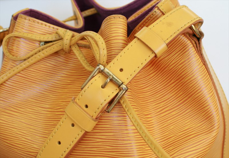 Louis Vuitton Yellow EPI Leather Petite Malle Shoulder Bag