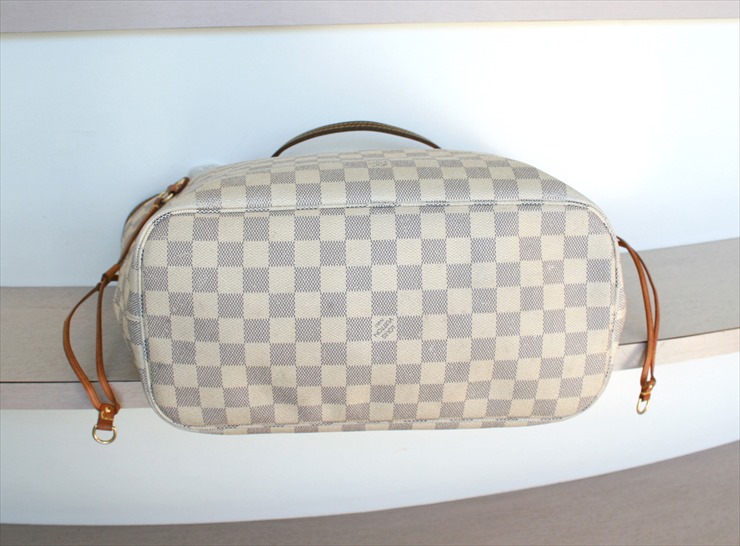 Louis Vuitton Neverfull MM Damier Azur Blue Light blue Cloth ref.330245 -  Joli Closet