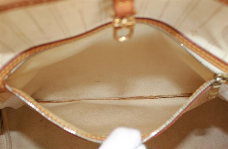 Splendid Louis Vuitton Neverfull MM tote bag in azur damier canvas  customized Flower Power Beige Leather Cloth ref.388342 - Joli Closet