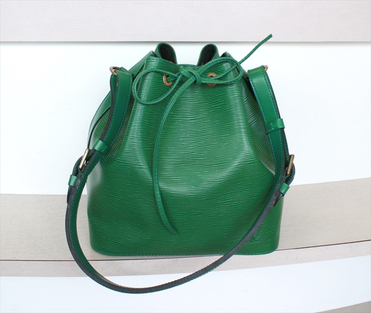 Shop for Louis Vuitton Green Epi Leather Petit Noe PM Drawstring