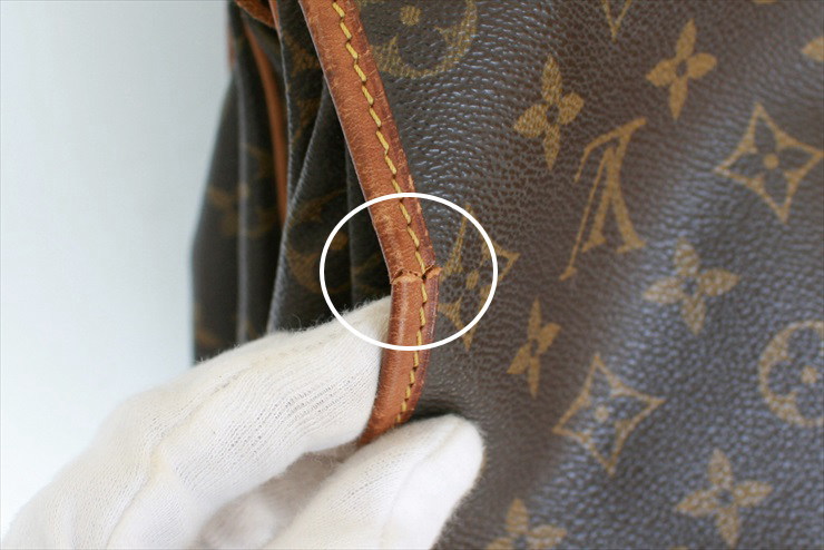 Louis Vuitton Monogram Canvas Saumur 35 Bag – Luxuria & Co.