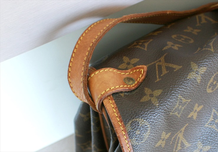 Louis Vuitton, A Saumur 35 bag. - Bukowskis