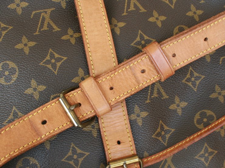 LOUIS VUITTON SAUMUR 35 Monogram Crossbody Shoulder bag No.1008