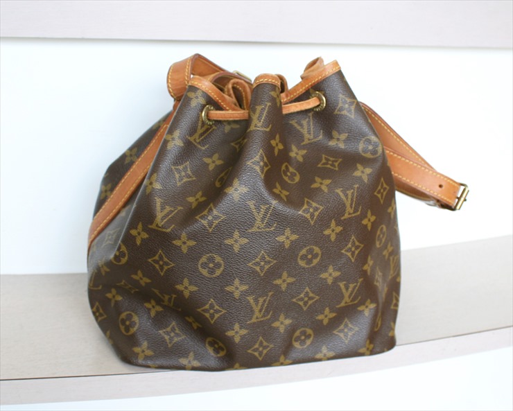 Louis Vuitton Petit Noe Monogram Shoulder Bag No.1060