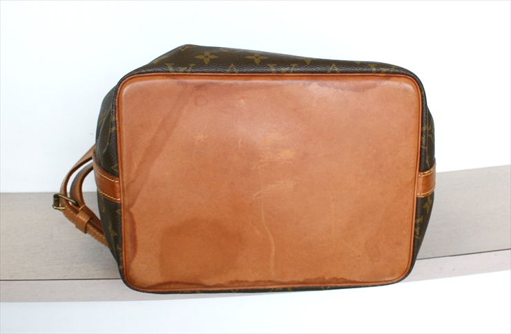 LOUIS VUITTON PETIT NOE Monogram Shoulder Bag No.1060