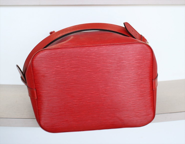 lv epi noe red