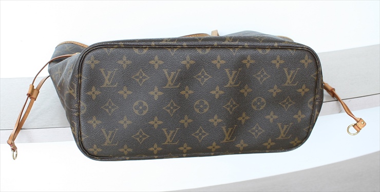 NEVERFULL MM Monogram
