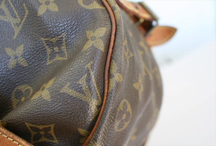 SAUMUR43 Monogram