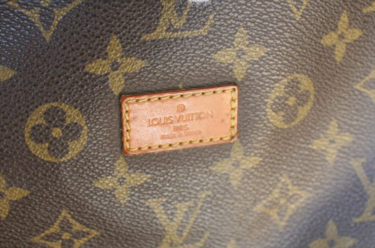 SAUMUR43 Monogram