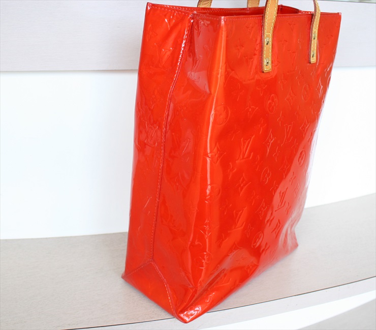 Louis Vuitton Large Red Monogram Vernis Reade GM Tote Bag 862800