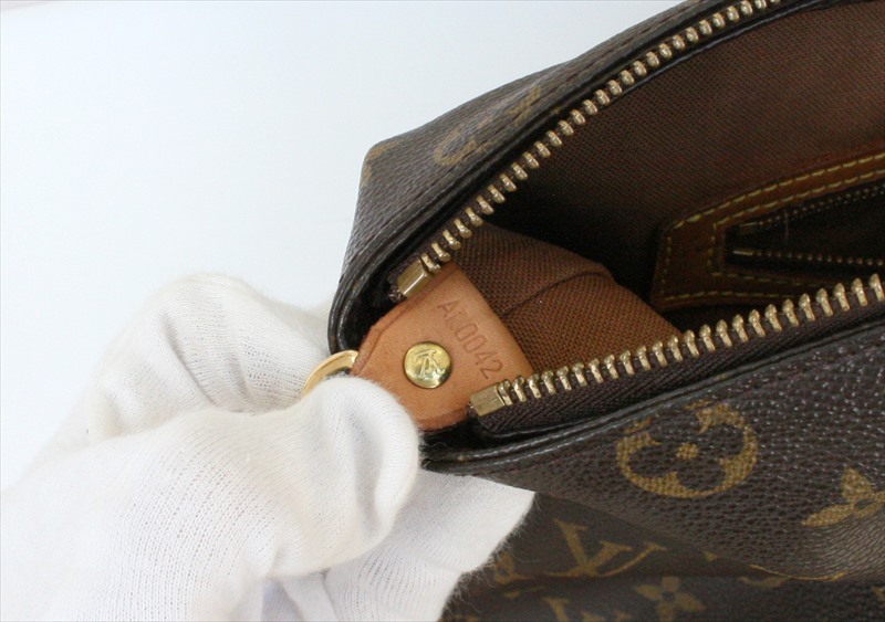 Louis Vuitton Cabas Mezzo Brown Beige Leather Cloth ref.276639