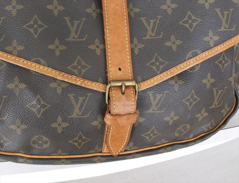 SAUMUR 35 Monogram