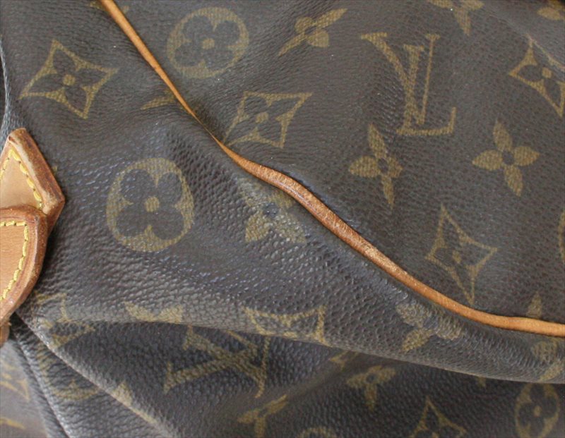SAUMUR 35 Monogram