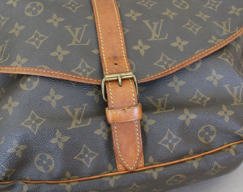 SAUMUR 35 Monogram