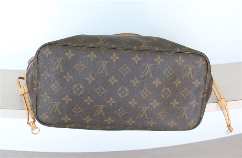 NEVERFULL MM Monogram