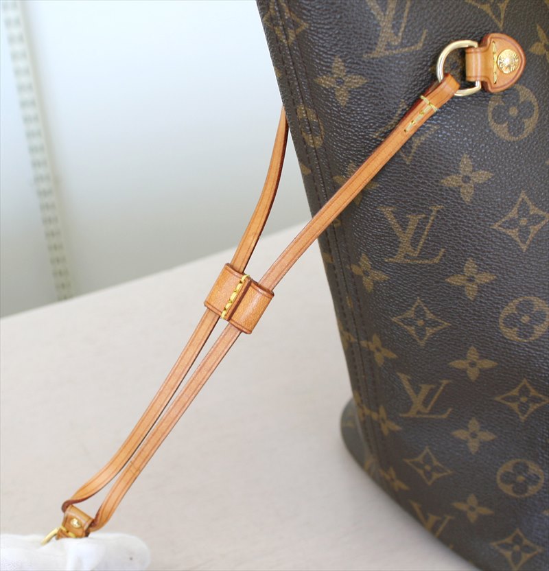 Louis Vuitton 2021 'Neverfull MM' Monogram Tote Bag — The Pop-Up📍
