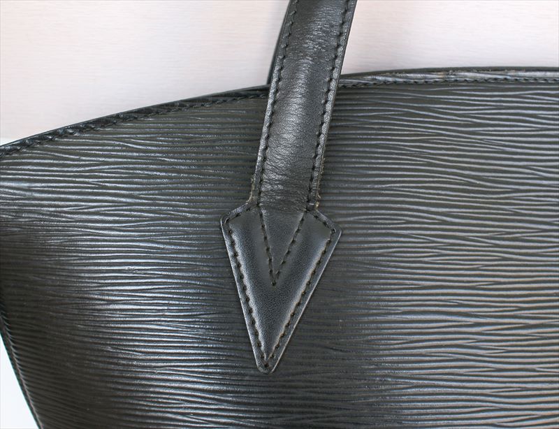 LOUIS VUITTON SAINT JACQUES SHOPPING Epi Black Noir Shoulder Bag No.1246-c