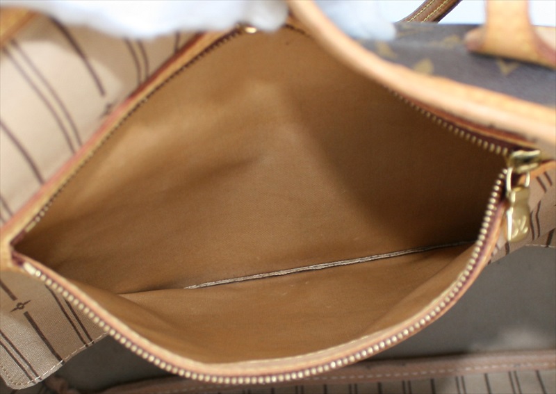 Louis Vuitton 2020s Pre-owned Monogram Amplant Neverfull mm Shoulder Bag - Neutrals