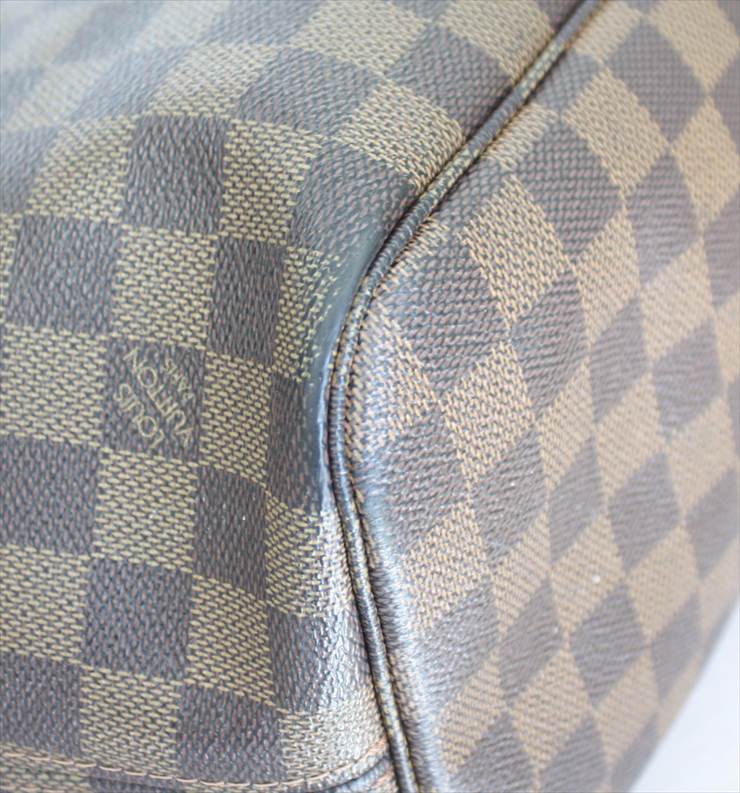 Louis Vuitton Checkered Tote Bags for Women