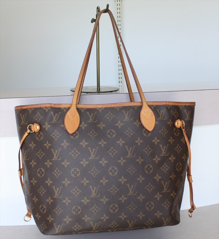 lv neverfull mm pouch