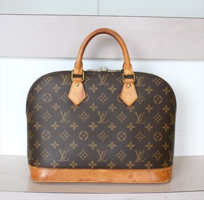 LOUIS VUITTON ALMA Monogram