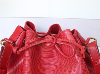 LOUIS VUITTON NOE EPI Red