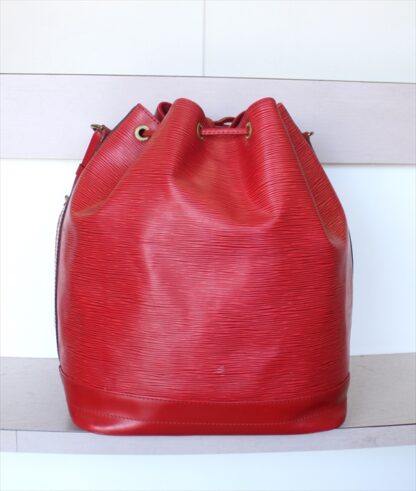 LOUIS VUITTON NOE EPI Red