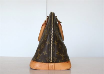 LOUIS VUITTON ALMA Monogram