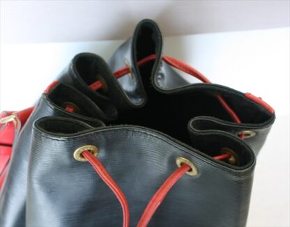 LOUIS VUITTON NOE EPI Black Red Bi-color