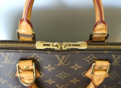 LOUIS VUITTON ALMA Monogram