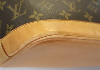 LOUIS VUITTON ALMA Monogram Handbag