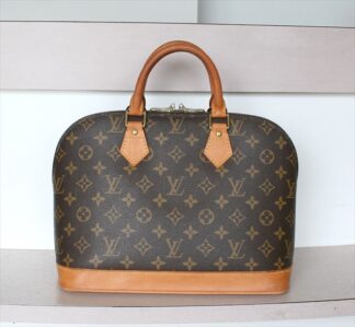 LOUIS VUITTON ALMA Monogram