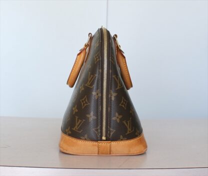 LOUIS VUITTON ALMA Monogram