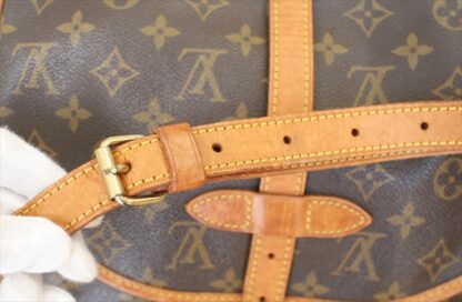 LOUIS VUITTON SAUMUR 30 Monogram