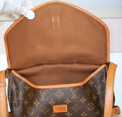 LOUIS VUITTON SAUMUR 30 Monogram