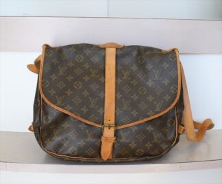 LOUIS VUITTON SAUMUR 35 Monogram