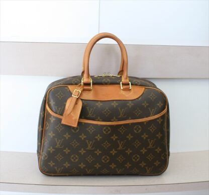 LOUIS VUITTON DEAUVILLE Monogram