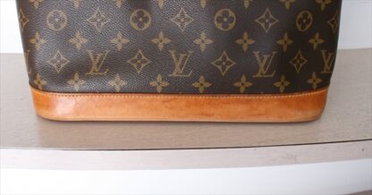 LOUIS VUITTON ALMA monogram