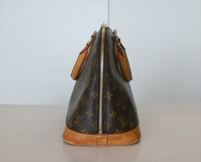 LOUIS VUITTON ALMA monogram
