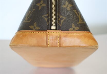 LOUIS VUITTON ALMA monogram
