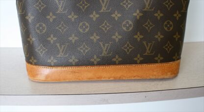 LOUIS VUITTON ALMA monogram