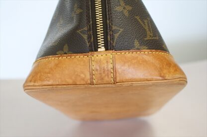 LOUIS VUITTON ALMA monogram