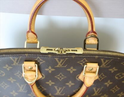 LOUIS VUITTON ALMA monogram