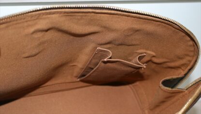 LOUIS VUITTON ALMA monogram