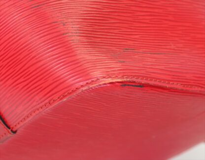 LOUIS VUITTON PETIT NOE Epi Red